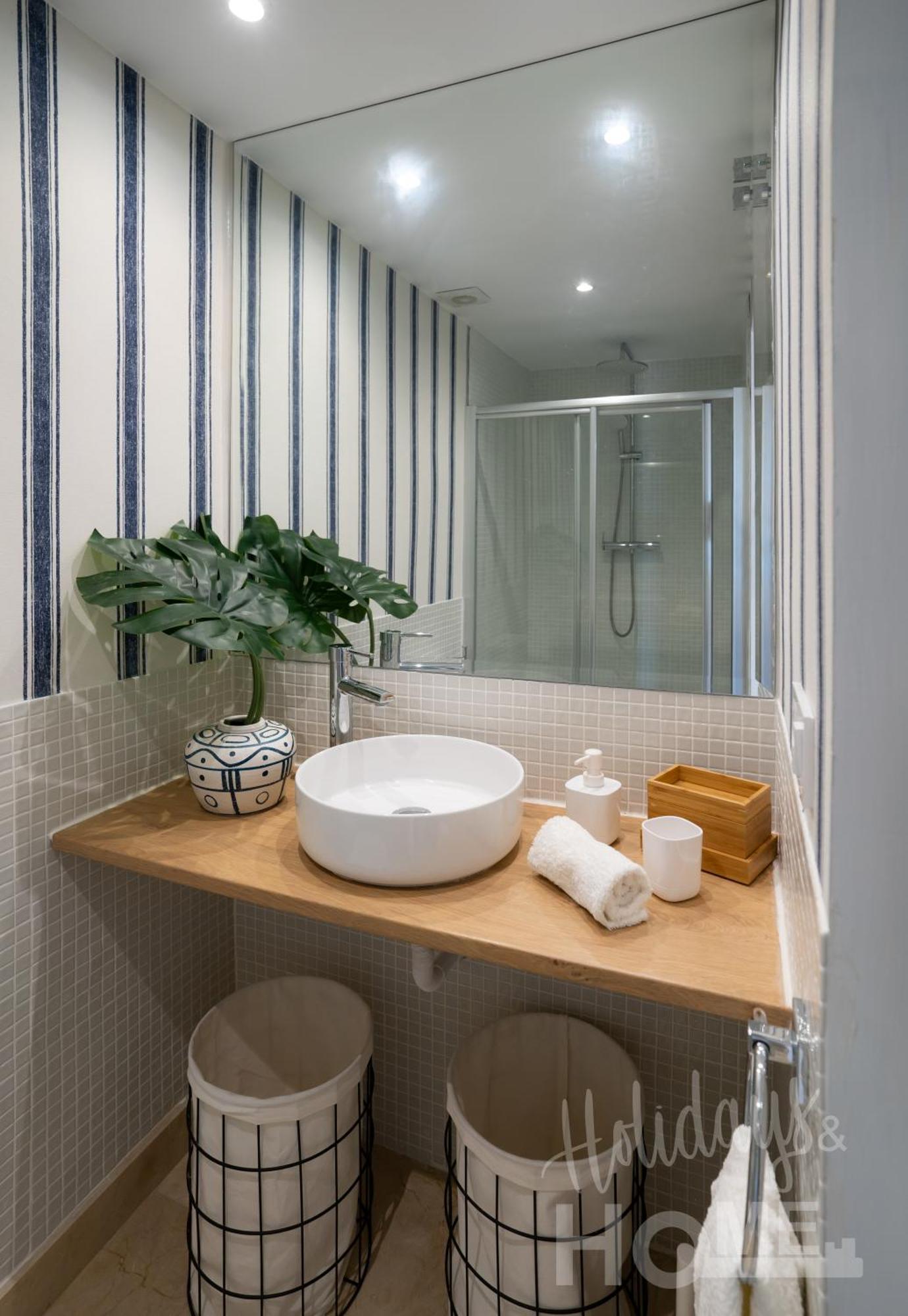 Apartemen Neptuno Ii Beachfront Elviria,sea Views,lovely Terrace And Pool *