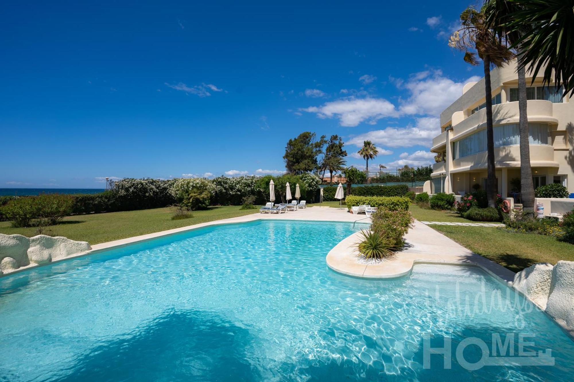 Apartment Neptuno Ii Beachfront Elviria,sea Views,lovely Terrace And Pool Marbella